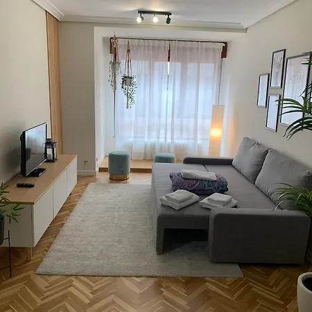 Elorza 45 オビエド